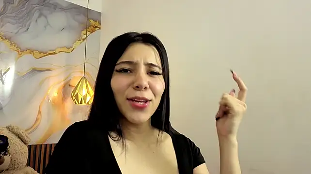 MadissonLewis1