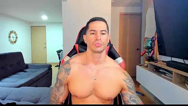uxiox (M young) - cum show