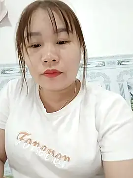 -Nani_ live cam on StripChat