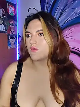 Renartt live cam on StripChat