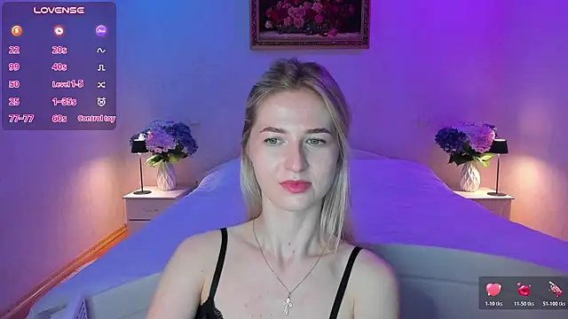 Julie_Blaze