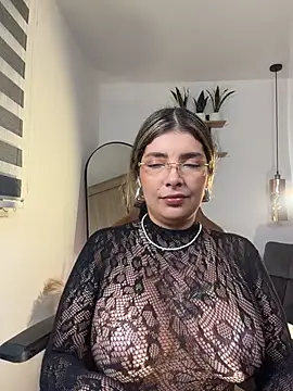 LisaMonroe_ live cam on StripChat