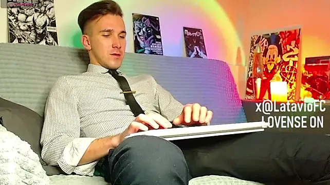 Midnighter on Stripchat