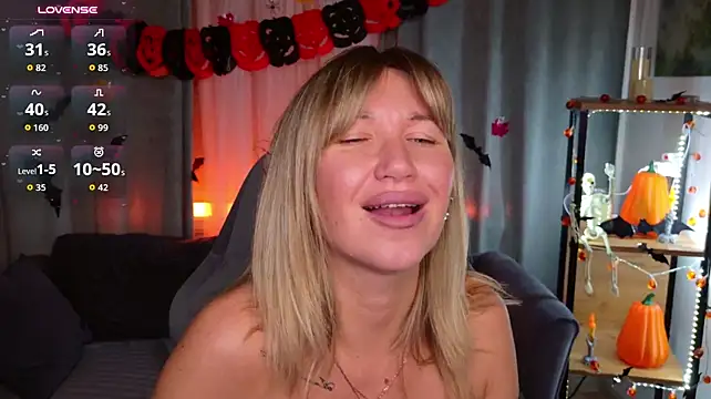MilaBott webcam