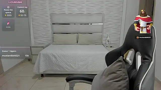 Zuleika_slim