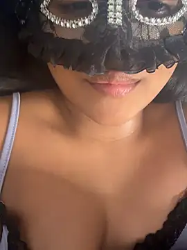 Bella_Luna18