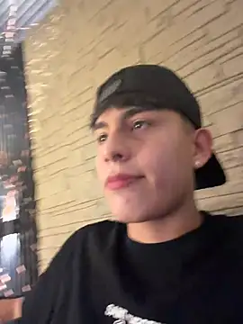 Webcam porno en directo de Lander_Cruz