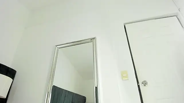 AnnyCherry_