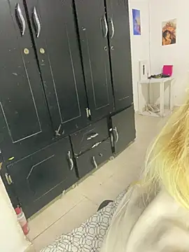 Astrid_Porno