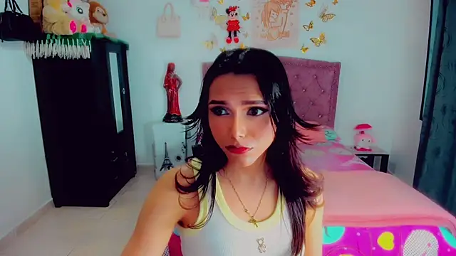 Sofia_Hot_Latina