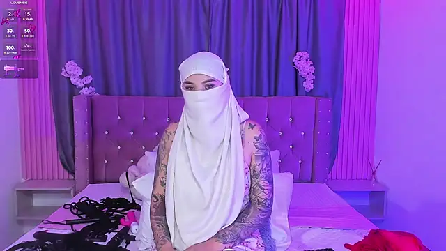 Nayla-Mouna