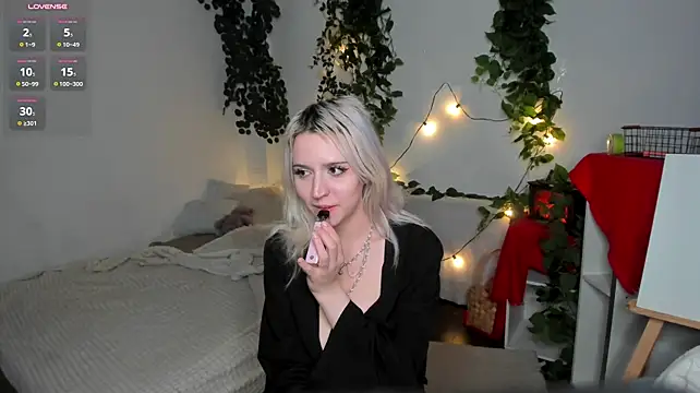 White__SunnyLove