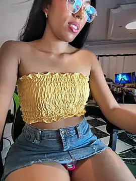 sheenabrooke (Ask my age) - office buttplug ass winks