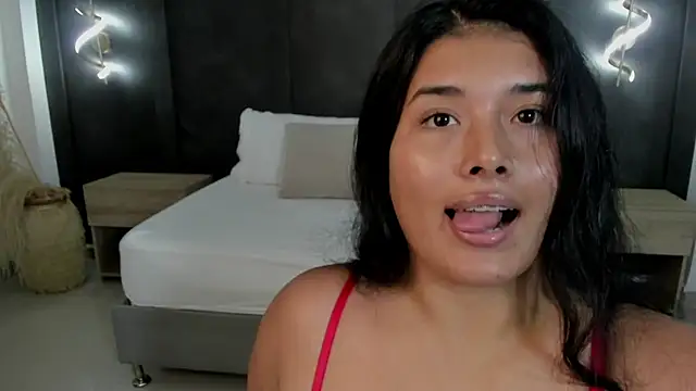 lola_cheerry