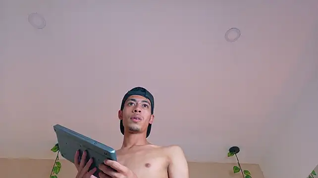 Ixxus_Raven