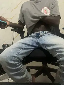 NrbDick live sex cam