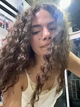 ariferrero (F teen) - naked in the store