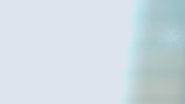 Lily_Collins_
