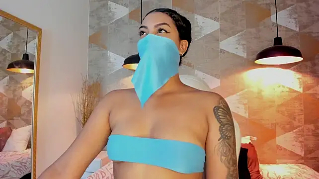 LalilaBrunettee