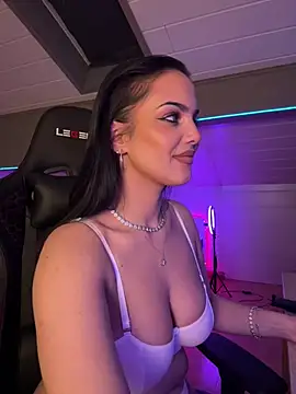 LunnaVey
