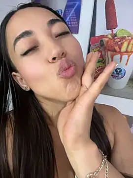 HollyAngel2 live sex cam
