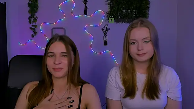 helena_so_shyy