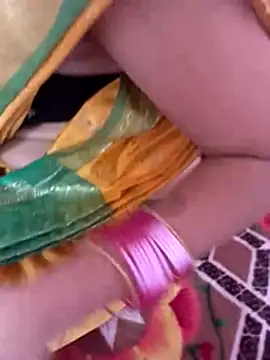Komal_Bhabhi4u live webcam