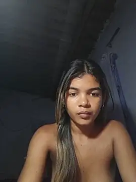 Ross_hot0 live cam on StripChat