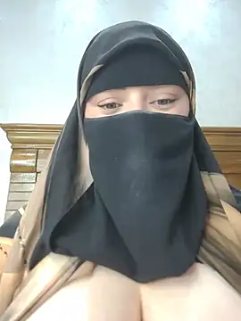 Bisan_sexy