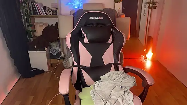 ari_kat