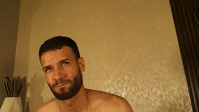 Jacob_Benelli live cam on StripChat
