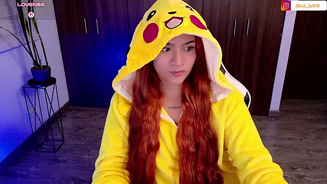 ImLui_lu live cam on StripChat