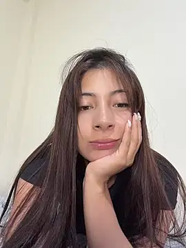 Karlee_Grey1