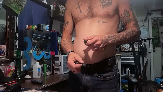 clouddadddyyy (Ask my age) - #american #beardy #big-balls #big-cocks #blowjob #brunettes #cam2cam #daddies #ejaculation #flashing #flexing #hairy-armpits #handjob #jerk-off-instruction #leather #massage #masturbation #middle-priced-privates #muscular #mustache #office #orgasm #outdoor #penis-ring #pov #pump #recordable-privates #recordable-publics #sex-toys #shaven #shower #small-audience #smoking #spanking #straight #striptease #trimmed #white