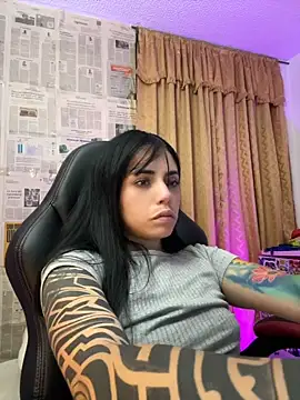 i_am_nina_ webcam