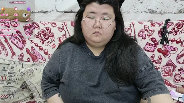 Nadine_asian