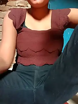 Aaisha-16