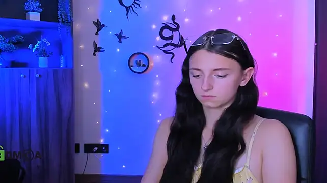 caroline_honeyy
