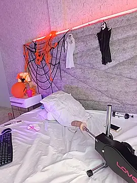 KiaraKay_