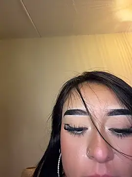 myc_hot live webcam