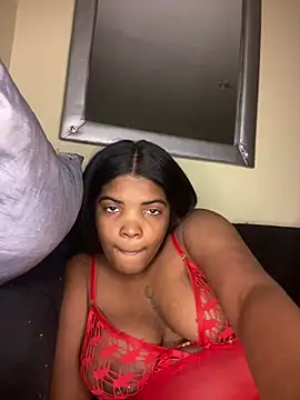 Mala0311 live on Stripchat