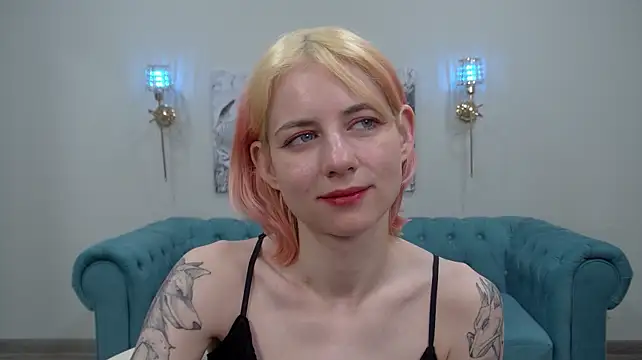 MarianBells nylon legs cam room