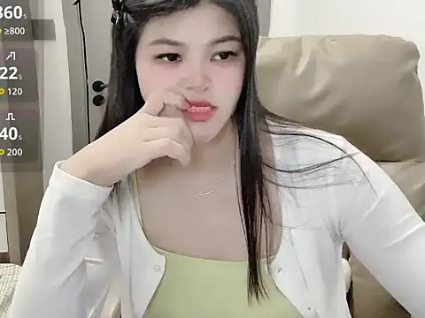 ziling-j live cam on StripChat