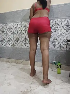Chahat_hotty29