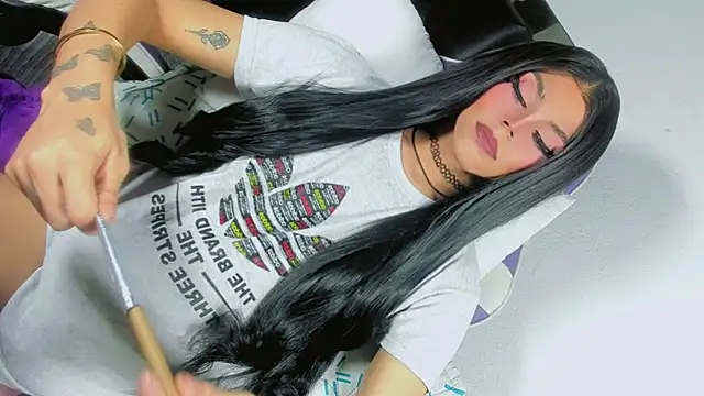 dark_kitty_xxx (Ask my age) - i love much
