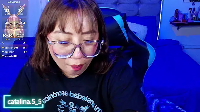 Kata_Bigboobs live cam on StripChat