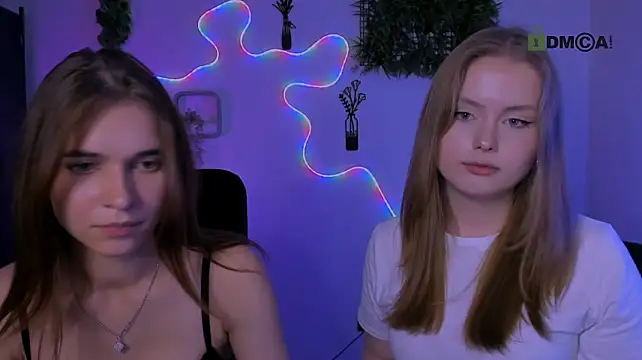 helena_so_shyy