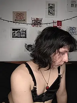 Helena_bat live cam on StripChat