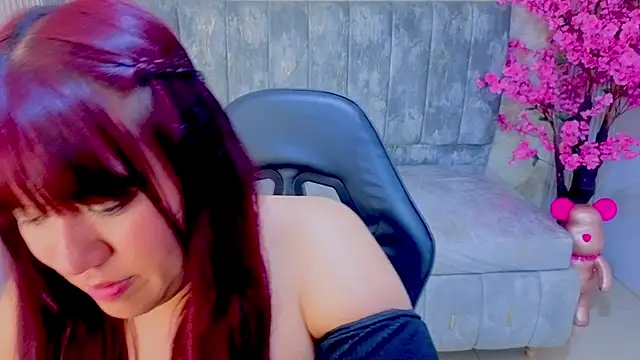 Ivy__s live cam on StripChat