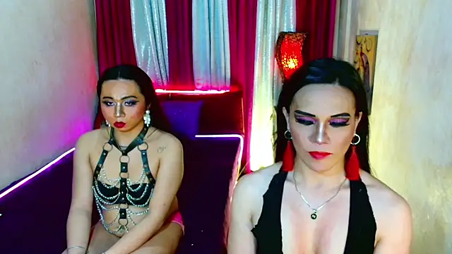 02SweetyBabes pantyhose tease webcam show